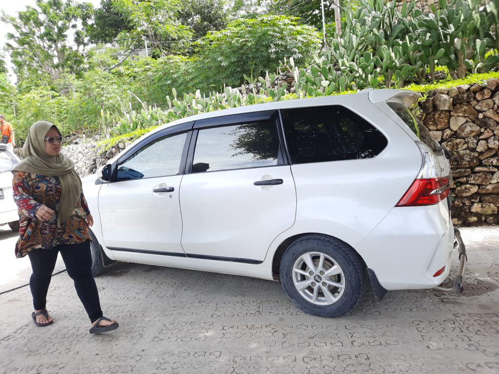 Nusa Penida car rental