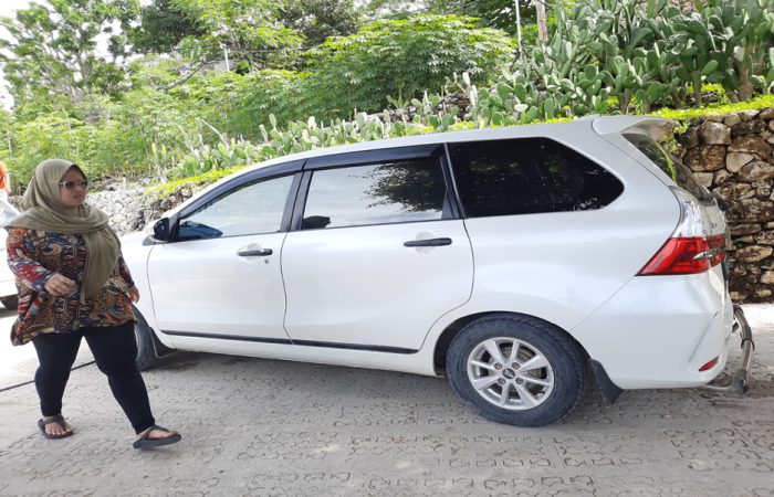 Nusa Penida Car Rental