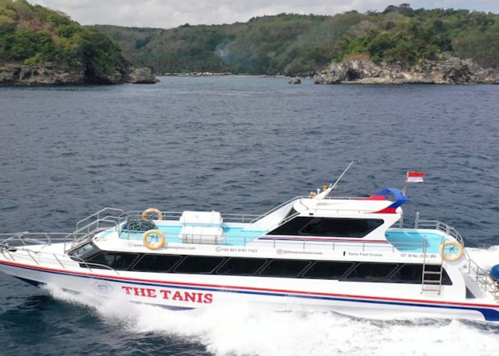 Tannis Fast Boat