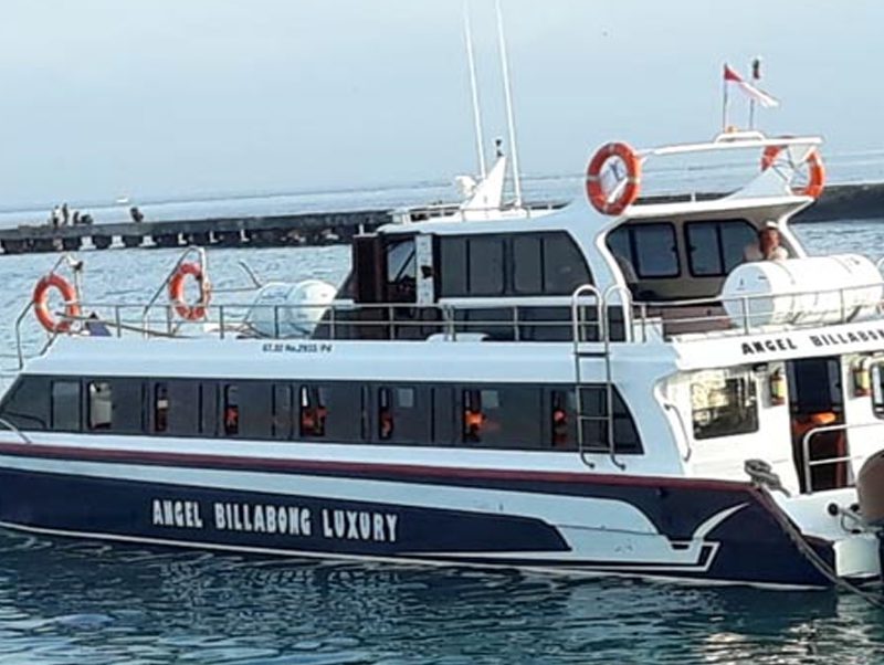 Angle Billabong Fast Boat