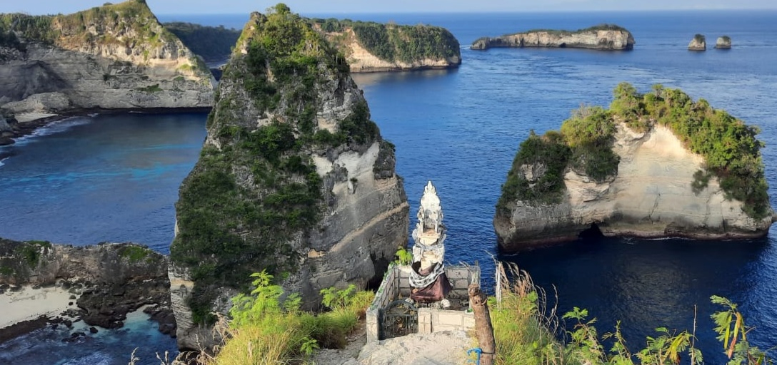 East and West Nusa penida Tour photo 3