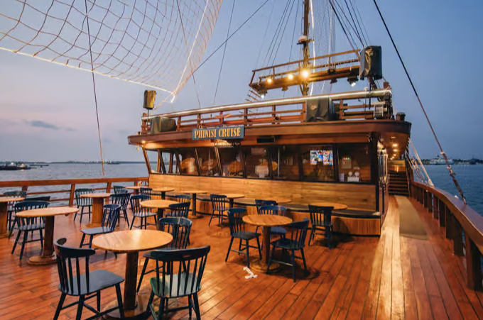 Sunset Dinner Cruise photo 2