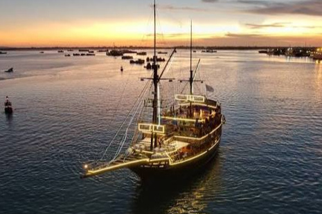 Sunset Dinner Cruise photo 3