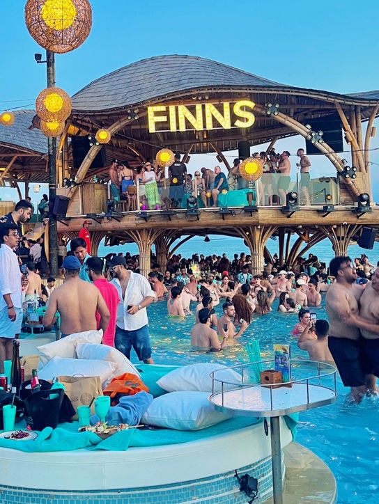 Finns Beach