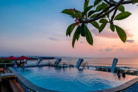 Kutabex Beach Front Hotel Bali