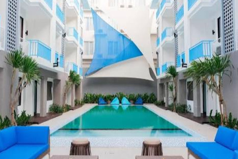 Bloo Hotel Kuta  photo 2