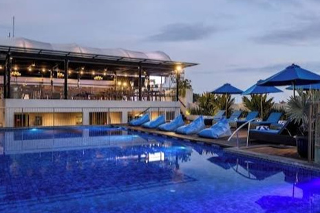 J4 Legian Hotels photo 2
