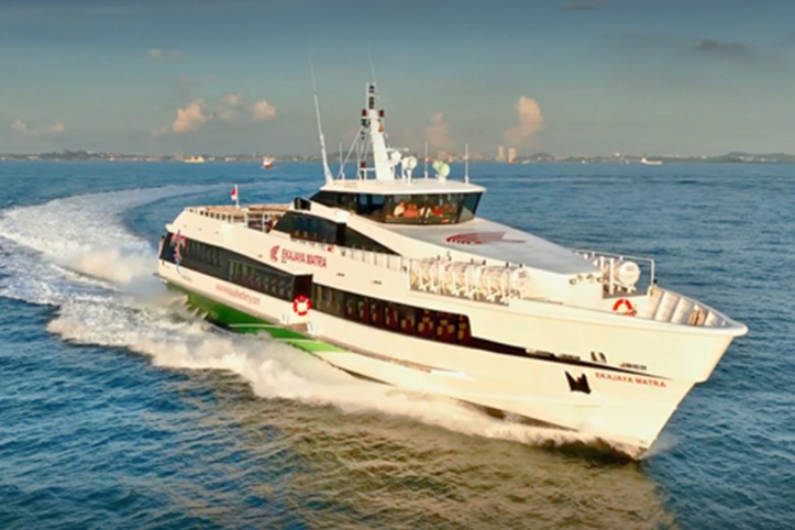 Eka Jaya Fast Ferry photo 2