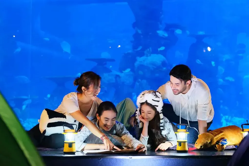 Jakarta Aquarium Safari