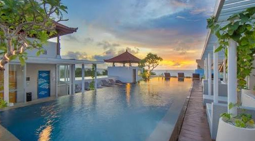 Kuta Beach Hotel