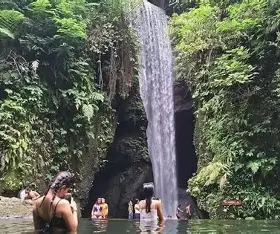 Air Terjun Goa Raja
