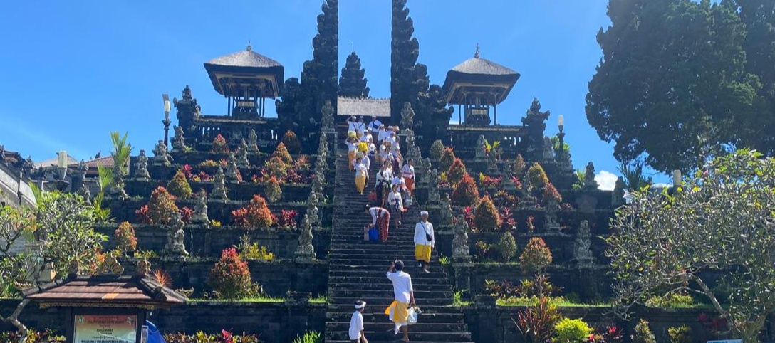 Besakih Tour photo 2