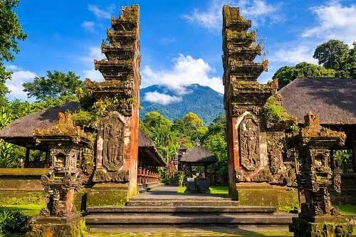 Pura Luhur Batukaru