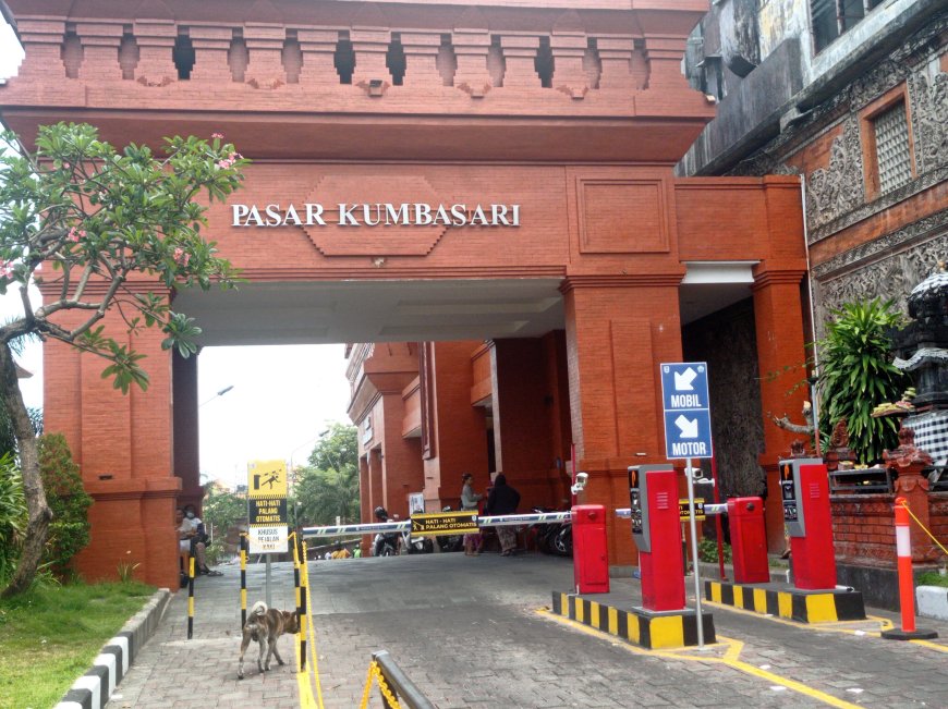 Kumbasari Market