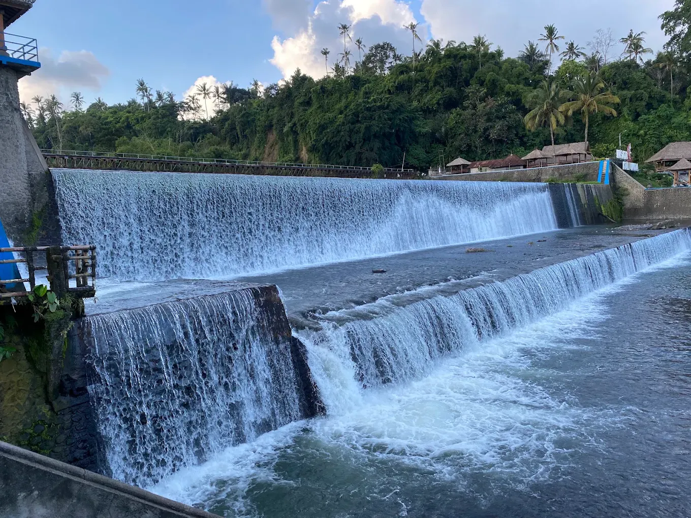 Tirai Air Terjun Tukad Unda